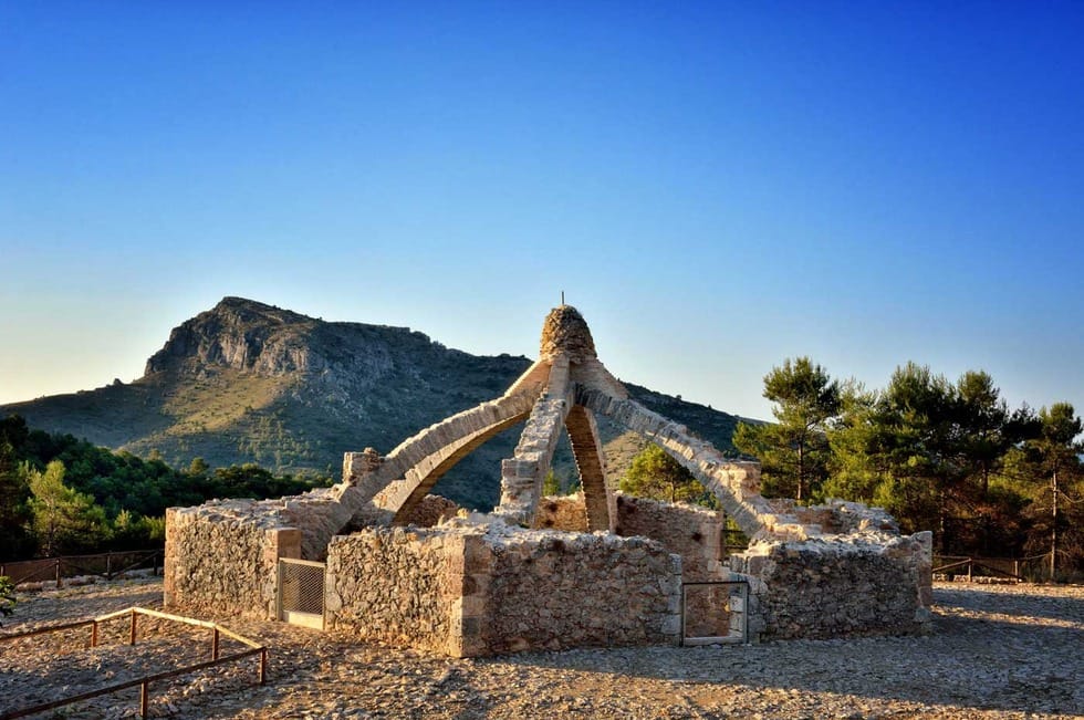 Mariola: Las fuentes de Agres y los manantiales de Alfafara